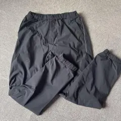 UNIQLO ブラック 長ズボン 150センチ　裏起毛　防寒　男女兼用