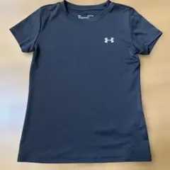 Under Armour ブラック 半袖Tシャツ