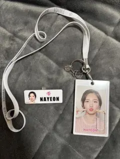 【美品】TWICE NAYEON ナヨン 日本デビュー リリイベキーホルダー