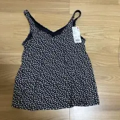 UNIQLO ビーチ フレアブラタンクトップ フラワー Lのサムネイル