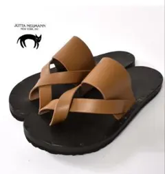 美品　Jutta Neumann Simone/Birk ブラウン D7 JUTTA NEUMANN