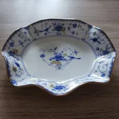 青い花と鳥の装飾皿 ◇Sango食器