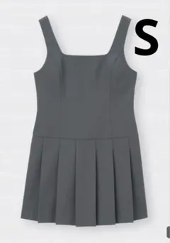 GU ローウエストプリーツジャンパードレス　S