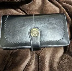 ブラックレザー三つ折り財布