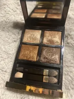 【廃盤】トムフォード　アイシャドウ　04Aサスピション