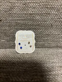 スタッドピアス