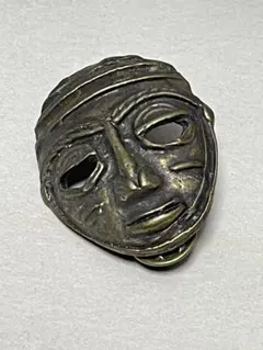 Item thumbnail for item c4d772e6-1e37-4e35-9484-58c6aba27b1e