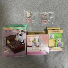 シルバニアファミリー　まとめ売り　5点　ベッド　ペルシャネコ赤ちゃん　椅子