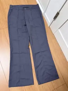 スラックス ブルー