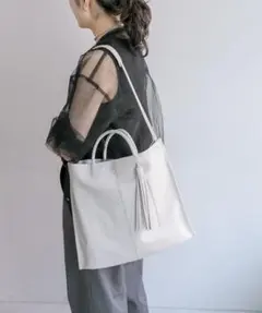 【値下げ中】ear papillonner 牛革タッセルトート＆ショルダーバッグ