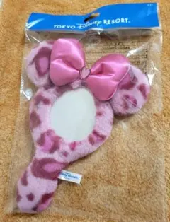 東京ディズニーリゾート　ミニーヒョウ柄 のボールチェーン付きミラー　レオパード柄
