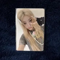 ILLIT NOTCUTEANYMORE weverse トレカ モカ