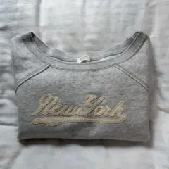 【brandy melville】【美品】スウェット/トレーナー/グレー/ロゴ