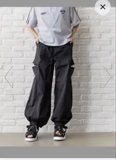 週末セール☆グローバルワーク　DRY/サイドZIPカーゴパンツ　130
