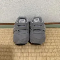 new balance 996 グレー キッズスニーカー13cm