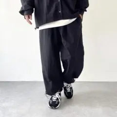 美品！【natto】ルーズシルエットナイロンパンツ ブラックF
