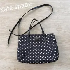 水玉模様 ショルダーバッグ 黒と白