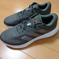 adidas スニーカー CLOUDFORM