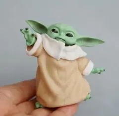 グローグー ベビーヨーダ マンダロリアン スターウォーズ フィギュアのサムネイル