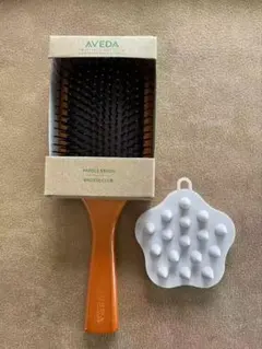 Avedaヘアブラシレギュラーサイズと 頭皮マッサージ ギフト2点セット