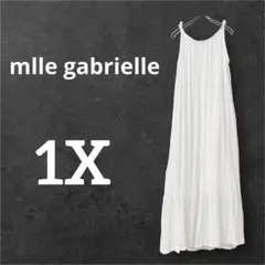 mlle gabrielle ホワイトキャミワンピースラメ入り 1X
