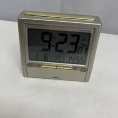 Item thumbnail for item 21a3a3ff-96bd-4c61-9fb1-cf99ca1a5442