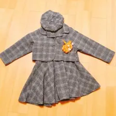 お値引き！110 女の子　スーツ　帽子付き
