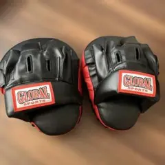 ISAMI パンチングミット BOXER 左右セット - メルカリ