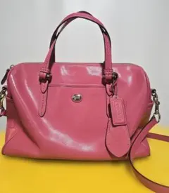COACH コーチ ハンプトンズ レザー ターンロック ピンク 希少カラー