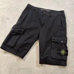 ストーンアイランド　ショートパンツ　30サイズ　7815L1003 黒 ストーンアイランド ショートパンツ 30サイズ 7815L1003 黒 - メルカリ