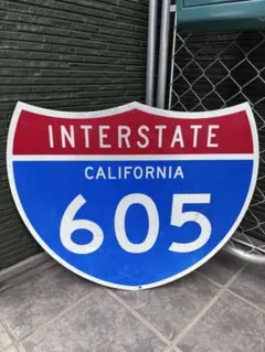 ストリートサイン　フリーウェイ　看板　カリフォルニア　ガレージ　本物　アメリカ カリフォルニア ロードサイン California 看板 ガレージ ビンテージ