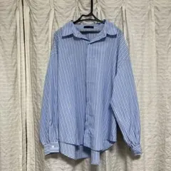 SHEIN DAZY 青ストライプシャツ