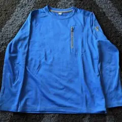 Under Armour 青 Tシャツ YLG ジッパーポケット