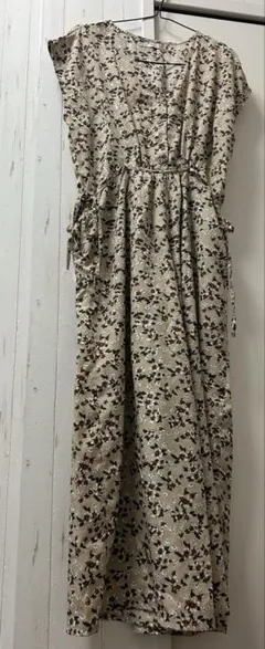 Crisp オールインワン　サロペット