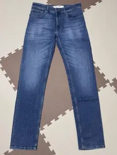 【極美品】LACOSTE（ラコステ）ストレッチデニムパンツ メンズHH7510Lのサムネイル