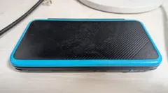 傷あり New 2DS LL 青と黒