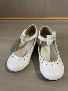 ホワイトリボン付きフォーマルシューズ