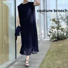 【極美品】ドット柄　ノースリーブロングワンピースのサムネイル