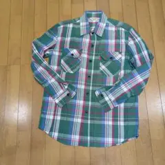 Levi'sの素敵な色合い グリーン系チェックシャツ