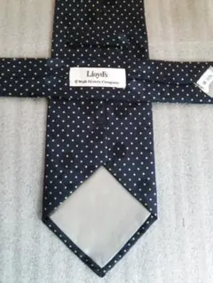 未使用保管品　Lloy's×Disney　プリントドット柄　シルクネクタイ