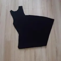 ユニクロ　黒 ノースリーブ ニットロングワンピース