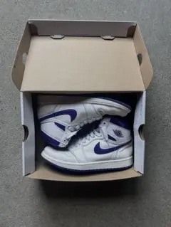 Nike Air Jordan 1 High Court Purple