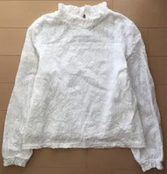 レースブラウス