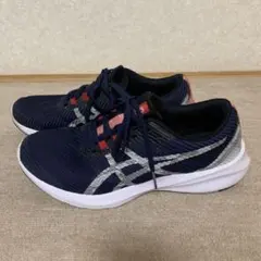 ランニングシューズ スニーカー