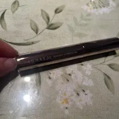 Item thumbnail for item cbd63a78-53a7-4a6d-9190-e650b9859e79