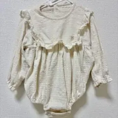 モクモフ　mocmof アイボリー フリルロンパース 80cm