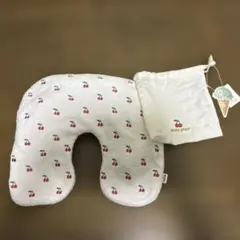 新品 gelato pique ネックピロー収納袋付きのサムネイル