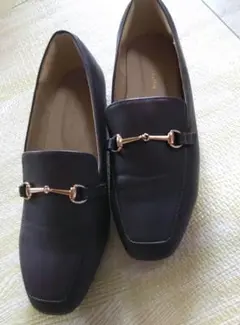 ◯美品◯跳べるパンプス スクエアトゥビットモチーフローファー