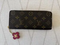 ルイヴィトン クレマンス モノグラム フラワーチャーム　ホットピンク 長財布
