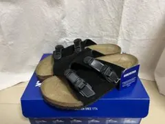 新品・未使用〖BIRKENSTOCK〗 チューリッヒ 黒 41のサムネイル